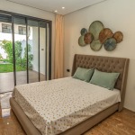 Location – Rez-de-jardin meublé avec piscine privative à Opale Square, Dar Bouazza