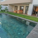 Location – Rez-de-jardin meublé avec piscine privative à Opale Square, Dar Bouazza