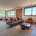 Villa de Prestige avec Vue Mer à Vendre à Dar Bouazza – 4 Façades & 2 Piscines