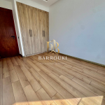 Appartement meublé à vendre en front de mer à Dar Bouazza – 132 m² avec terrasse et parking titré