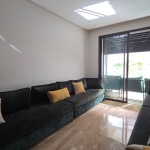 Appartement meublé avec piscine privative à louer à Dar Bouazza – Opale Square