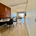 Appartement meublé à vendre en front de mer à Dar Bouazza – 132 m² avec terrasse et parking titré