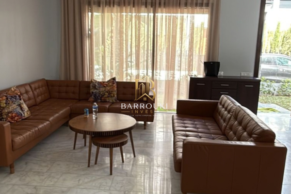 Villa 5 Chambres à Louer à Dar Bouazza – Emplacement Stratégique