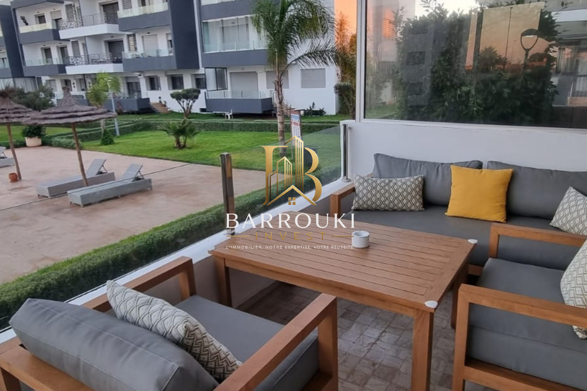 Appartement meublé en rez-de-chaussée avec accès jardin à Dar bouazza
