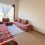 Appartement 3 chambres à louer à Dar Bouazza avec piscine – 10 000 DH