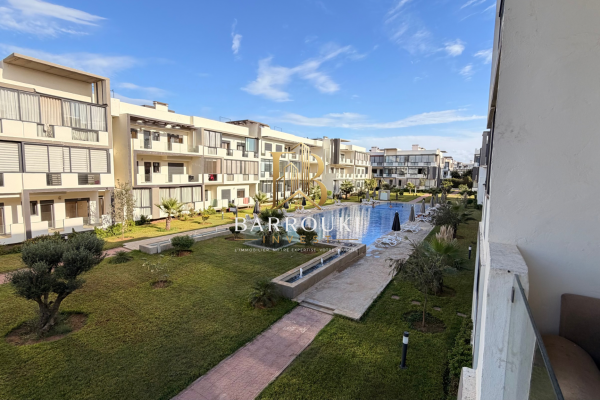 Appartement 3 chambres à louer à Dar Bouazza avec piscine – 10 000 DH