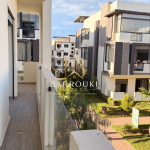 Appartement 3 chambres à louer à Dar Bouazza avec piscine – 10 000 DH