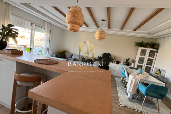 Appartement rénové 2 chambres à vendre à Tamaris – 87 m²